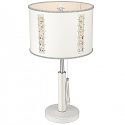 Настольная лампа Wertmark WE393.01.004 в стиле Модерн. Коллекция ADELMARO. Подходит для интерьера Для гостиной 