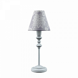 Настольная лампа Lamp4you E-11-G-LMP-O-3 в стиле Классический. Коллекция Classic 15. Подходит для интерьера 