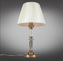 Настольная лампа Omnilux oml-87814-01 в стиле Классический. Коллекция Dimaro. Подходит для интерьера 